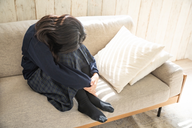 休日に疲労が取れず、動けない介護職